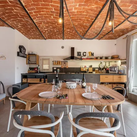 Cascina Basan By Interhome * アスティ
